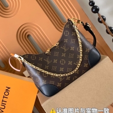 LV Hobo Bags